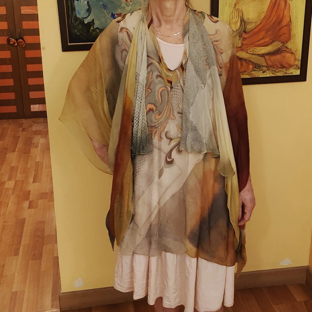 Viscose like crepe silk kaftan/tunic size med . - Picture 10 of 10